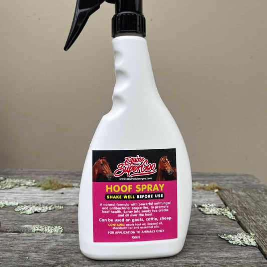 Equine SuperGoo Hoof Spray natural formula