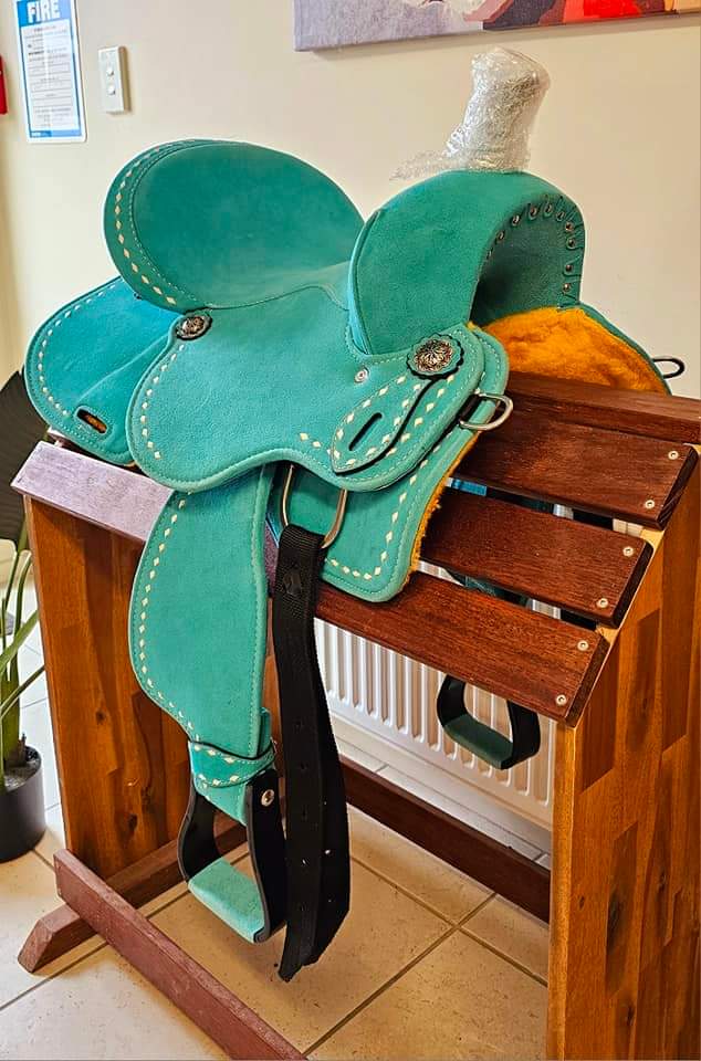 Lightweight Barrel Saddle