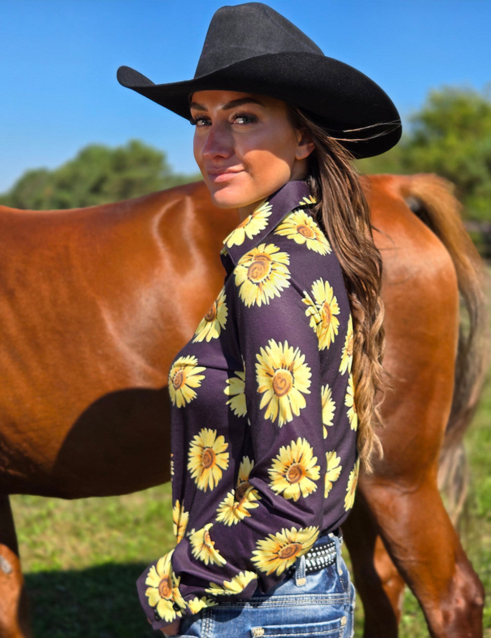 Cowgirl Tuff Sunflowers Pullover Shirt
